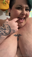 857987893_my-special-fan-request-lip-licking-video-completely-with-sq_0.mp4