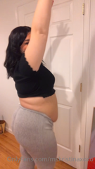 90093226_weigh-in-weight-update-discussing-2021-goals-slow-mo_0.m4v