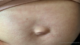 601384850_a-little-extra-belly-growl-vid-cos-last-week-i-was-lax-with_0.m4v
