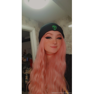 2021-04-13_Strawberry sweetheart_682x1280_843f09d807991578d3b63ee7e8a51920.jpeg