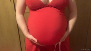 380520438_im-now-20-weeks-pregnant-watch-me-measure-my-growing-bump_0.m4v