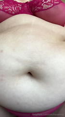 957560174_ready-to-fuck-this-tight-little-belly-button-now-send-me-a_0.mp4