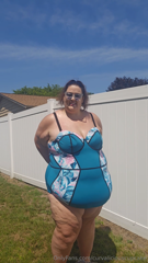 1823616834_thick-thighs-a-tight-swimsuit-and-zero-shame-come-get-a-c_1.mp4