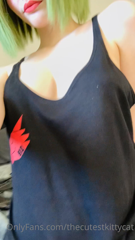 410510886_this-is-what-i-wear-when-its-so-hot-lol-i-think-my-neighbou_0.m4v