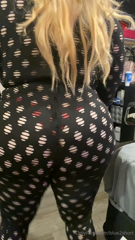 blue2short_Do_you_like_this_outfit_3489658692.mp4