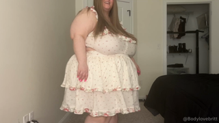 1696247526_vore-roleplay-you-are-a-pizza-delivery-person-who-brought-m_0.mp4