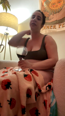 1339554669_stream-started-at-10-23-2024-03-45-am-sushi-drinking-mo_0.mp4