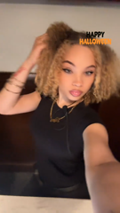 2025-10-31_@alexsiadiamonique_7567572037242227998.mp4