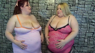 25520882_eliza-and-her-sexy-friend-expand-and-inflate_0.m4v