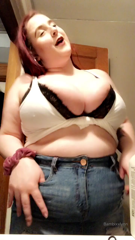 17688575_the-best-way-to-show-off-underboob_0.mp4