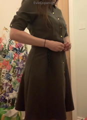 982900663_try-on-my-old-clothes-with-me-funnily-enough-they-don_2.mp4