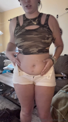 1807802760_throwback-to-summer-23-when-i-grabbed-these-shorts-a-little_0.mp4