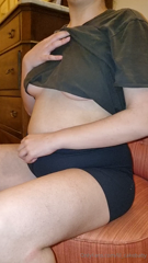 1057148639_hey-babes-it-is-obvious-that-i-filled-my-belly-up-tonight_5.mp4