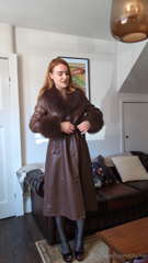 26-04-30_babysitter seduces you with a footjob.mp4