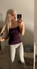925021800_will-you-rip-off-my-unnecessary-clothes-right-now_0.mp4