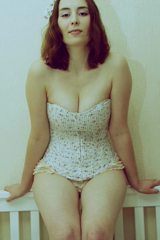 becky-blanco-v0-xg6ffofxk43h1.webp