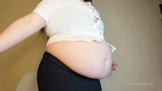 519058262_fat-secretary-a-button-pop-i-ve-been-working-fr_0.mp4