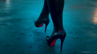 Vixen.26.07.31.Angela.White.1080p.mp4