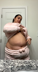 248194858_gained-so-much-weight-in-the-past-two-weeks-lol_0.m4v