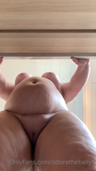 139842994_i-rubbed-my-clit-and-cummed-while-i-was-editing-this-video_0.m4v