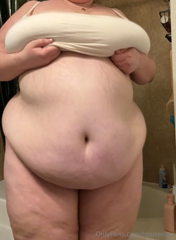 2007667081_its-totally-normal-that-my-belly-hang-hides-my-fupa-entirel_1.mp4
