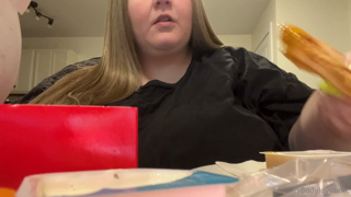 1690512027_dinner-and-a-full-belly-show-hehehe_0.mp4