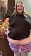 877135576_this-is-what-you-see-when-you-are-the-chicken-leftovers-from_0.m4v