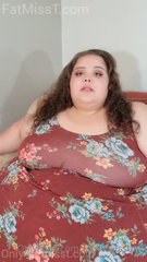 148088350_dress-try-on-3-part-1-let-me-know-which-one-is-your-favori_0.m4v