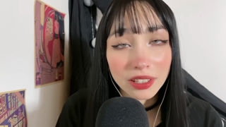 2024-12-06 - ASMR｜ Le Enseñas a Besar a tu Amiga Gótica 💋 (Roleplay) (public).mkv