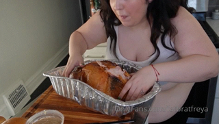 877481420_fattest-clips-of-2023-it-s-a-new-year-and-an-even-fatter_0.mp4