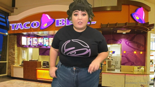 232844706_fast-food-clerk-turned-fat-feedee-freya-finally-got-a-job_0.mp4
