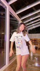 0htoj9l7r4qr1b8406ejo_source.mp4