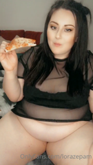 73636799_more-of-pizza_4.mp4