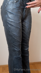 211133132_can-i-touch-your-pants_0.m4v