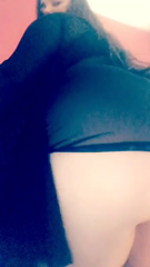 566963_booty-meat-wiggles_0.mp4
