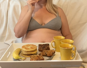 1325059793_part-1-all-day-stuffing-run-down-breakfast-5-pancakes-3_0.mp4