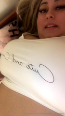 771586571_cute-and-curvy-to-the-maximum_1.mp4