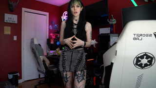 Prettyinpunk92 - The Babysitter Is Disgusted By You 4K.mp4