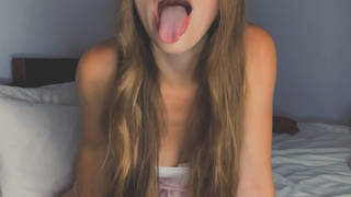 kate_tongue (51).mp4