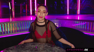Ronnie Violet - Strippers4K.mp4