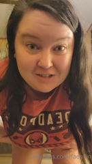 627121163_totally-just-embarrassed-myself-on-camera-by-eating-the-way_0.m4v