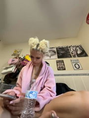 itspinkkk_2025-11-04_12-56-22_744.mp4