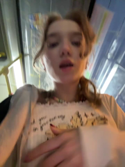bambi_lu_2026-09-04_22-55-32_822.mp4