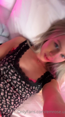 732460543_i-need-your-honest-opinion_0.mp4