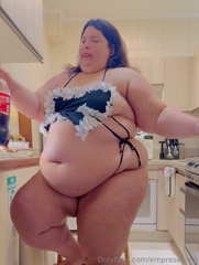 1231533821_am-i-a-good-piggy_0.mp4