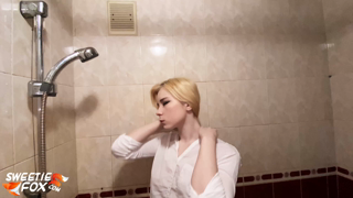 065 Horny Babe in Wet Shirt Play and Suck_4k.mp4