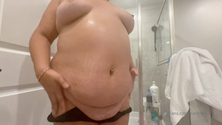624978414_five-sexy-gifs-from-the-upcoming-vid_0.mp4