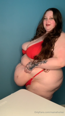1685127008_belly-flopping-weighing-my-belly_0.mp4