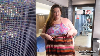 571439358_outgrown-holiday-clothes-also-got-a-bit-sunburnt-before-th_0.m4v