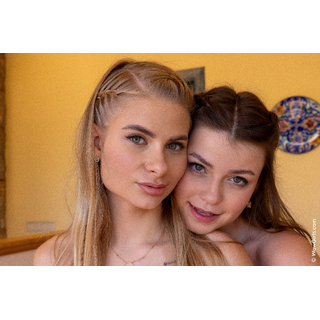WowGirls_Kitty_Wild_And_Chelsea_Baby-Warm_Together_5373.jpg